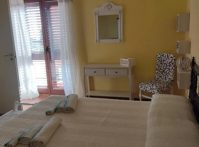 Gasthuis Domo Is Domus *